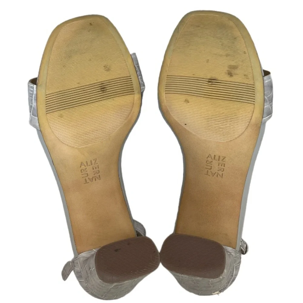Naturalizer Joy Icy Gray Croc Embossed Leather Ankle Strap Block Heels Size 9.5W